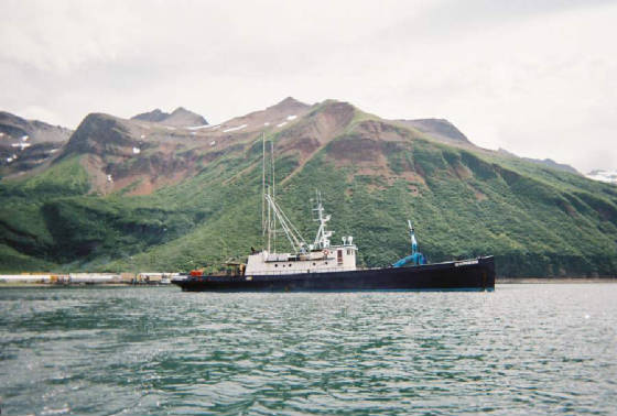 Express_at_Chignik_Alaska_7-28-05.jpg