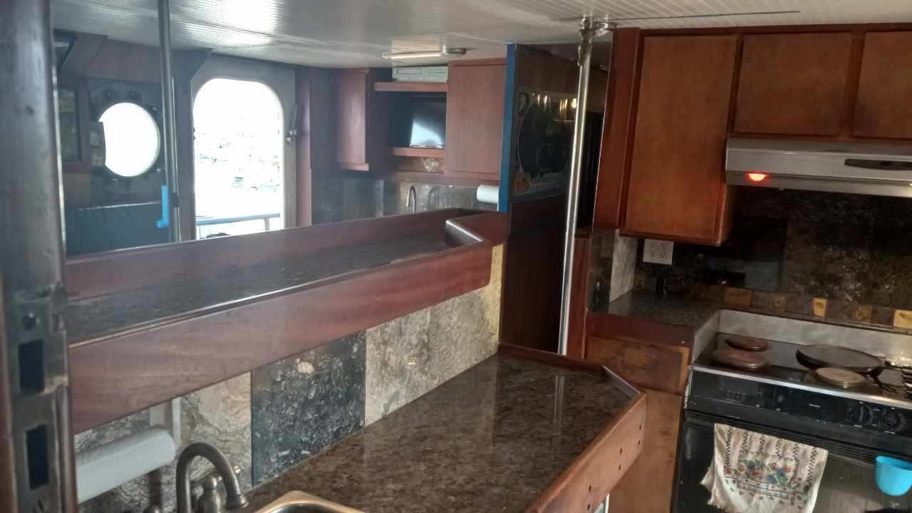 ALEUTIANEXPRESSGalley2022.jpg