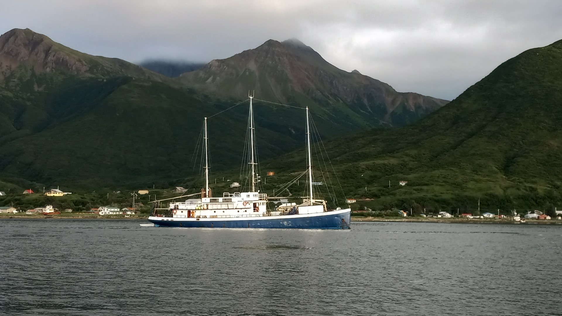 ALEUTIANEXPRESSatChignikLagoon8182023.jpg