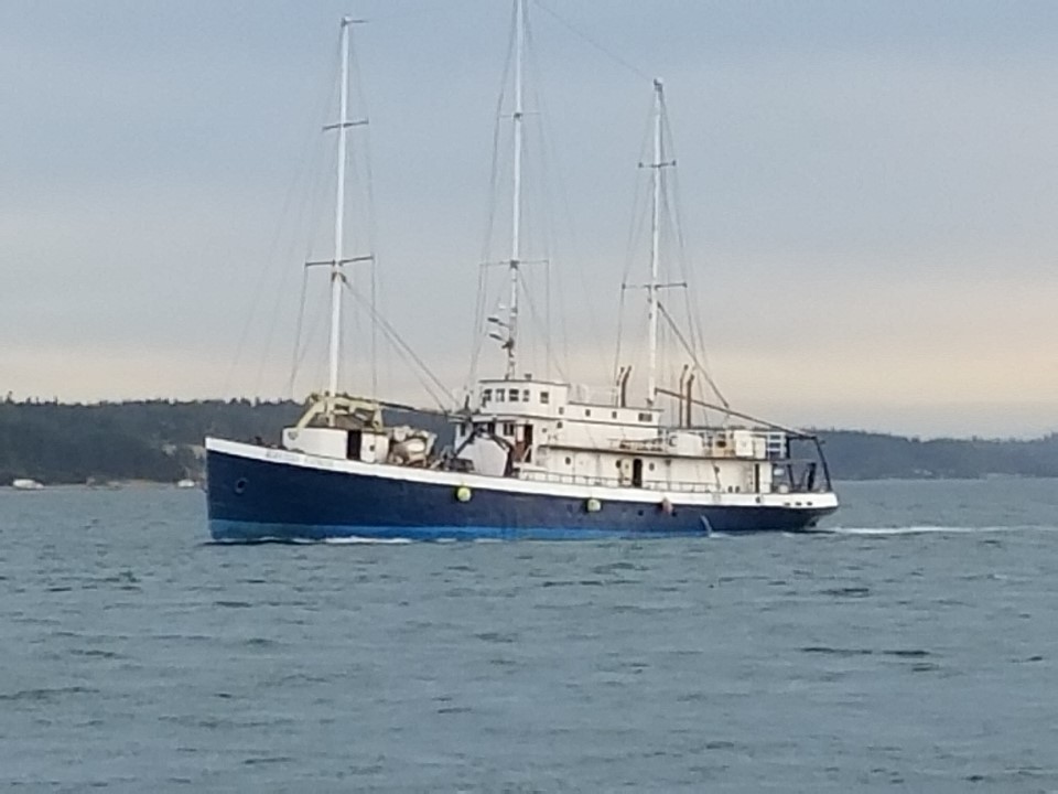 ALEUTIANEXPRESSunderwayoffPortTownsend11232022.jpg